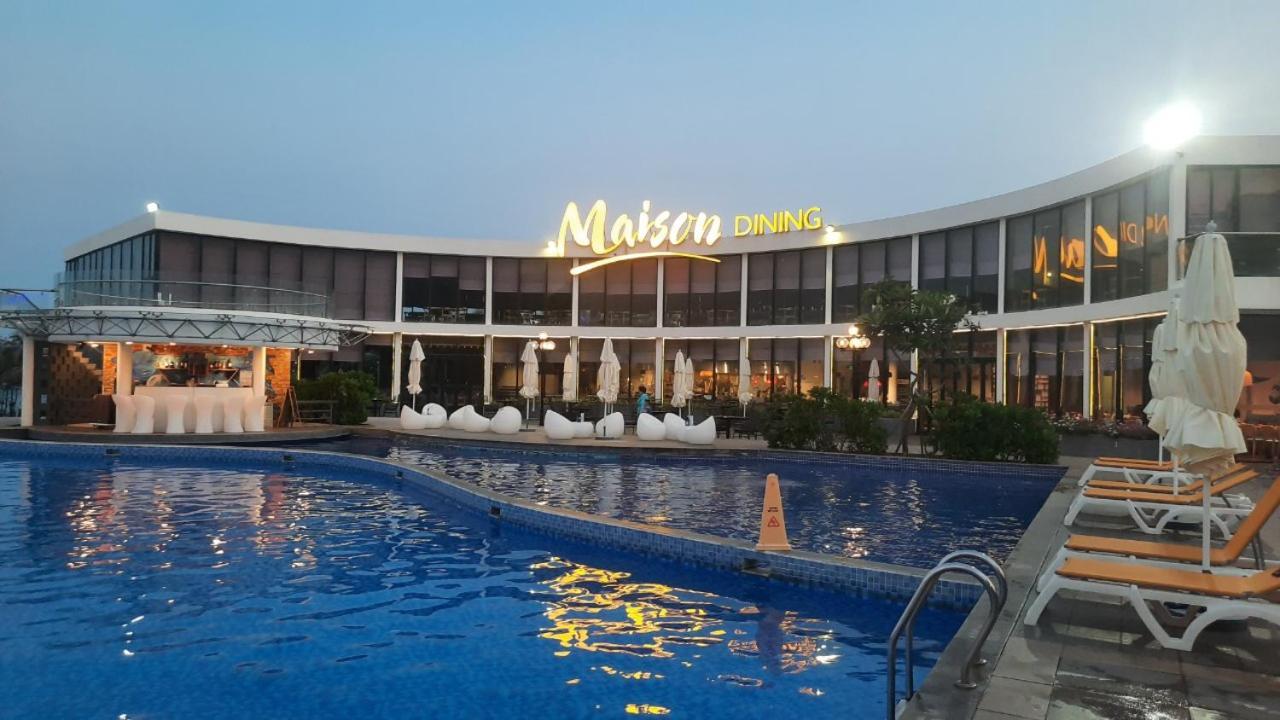 Oceanami Resort & Beach Club Long Hải Exteriér fotografie